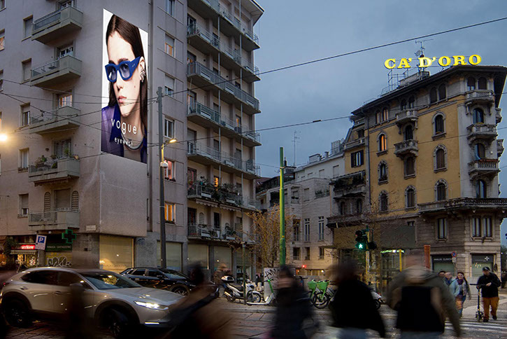 Immagine location spazio pubblicitario Acone Associati Milano piazza Cordusio - palazzo Broggi - Domination_4