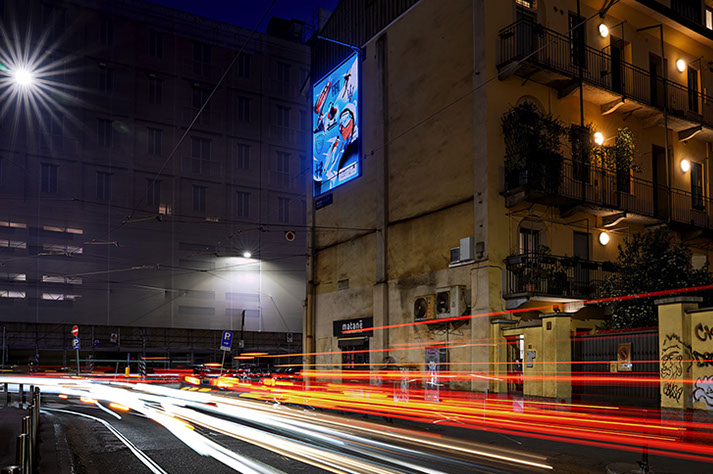 Immagine location spazio pubblicitario Acone Associati Milano corso di Porta Ticinese - Darsena - Colonne di San Lorenzo_5