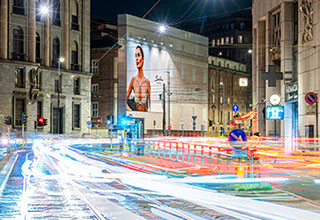 Immagine location spazio pubblicitario Acone Associati Milano corso di Porta Ticinese - Darsena - Colonne di San Lorenzo_5