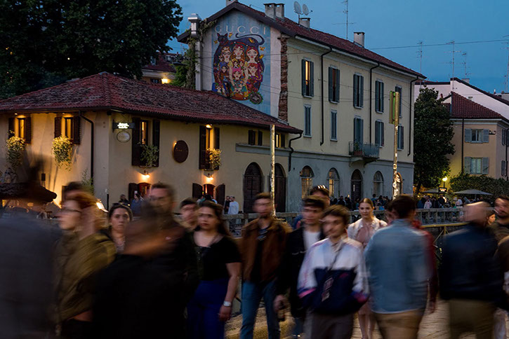 Immagine location spazio pubblicitario Acone Associati Arco della Pace - ledwall_3