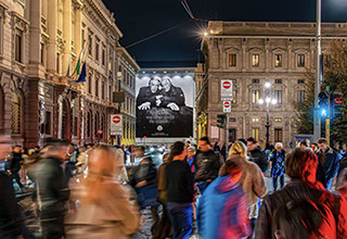 Immagine location spazio pubblicitario Acone Associati Milano corso di Porta Ticinese - Darsena - Colonne di San Lorenzo