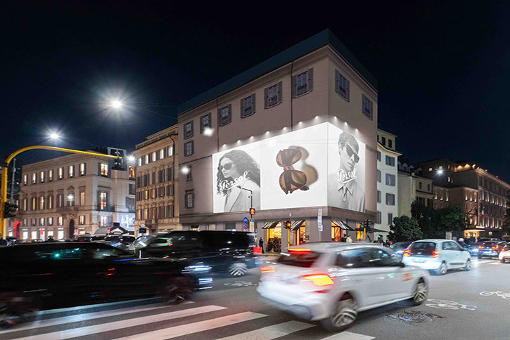Immagine location spazio pubblicitario Acone Associati Milano piazza Cordusio - palazzo Broggi - Domination_4