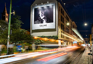 Immagine location spazio pubblicitario Acone Associati Milano corso di Porta Ticinese - Darsena - Colonne di San Lorenzo_4
